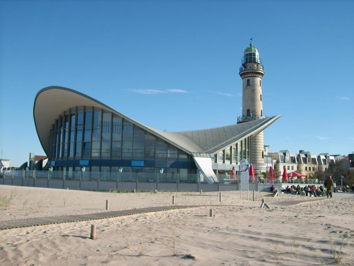 Haus Seazeit, Meerliebe Rostock Buitenkant foto